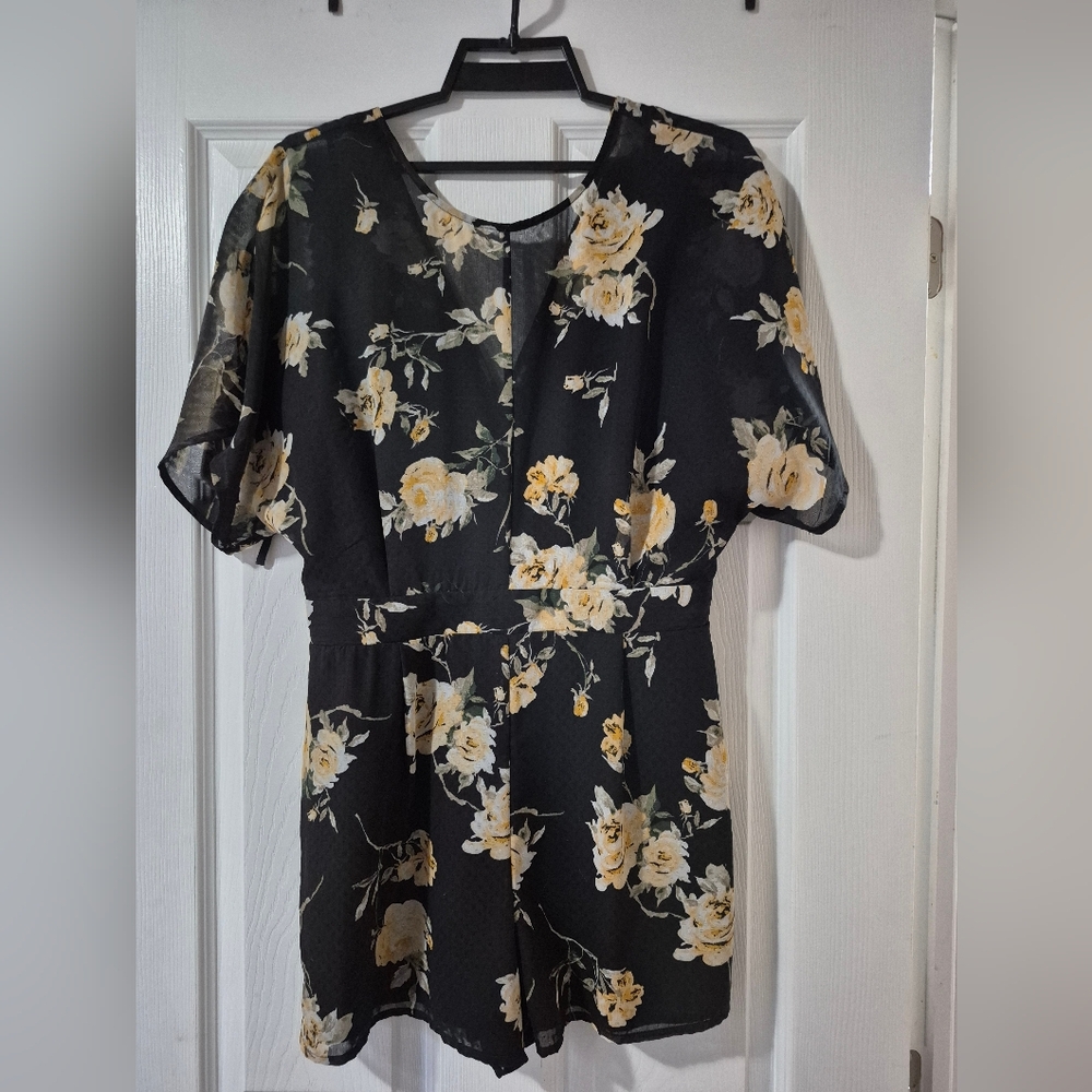 Dynamite Floral Romper